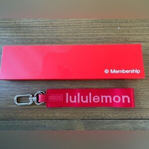 Lululemon Pinnacle Collective Never Lost Keychain